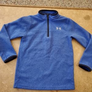 Boys Under Armour pull over fleece